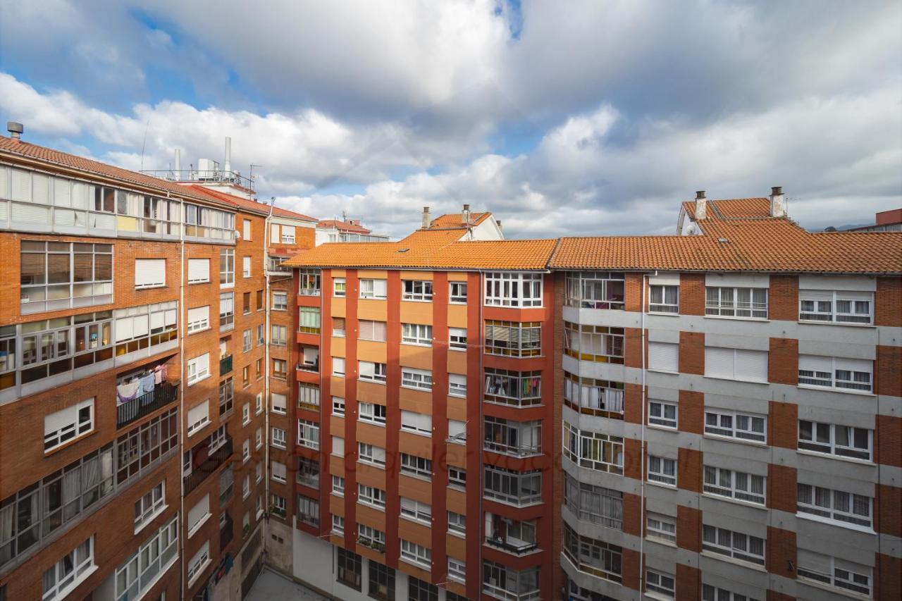 El Carbayedo Apartment Aviles Exterior photo